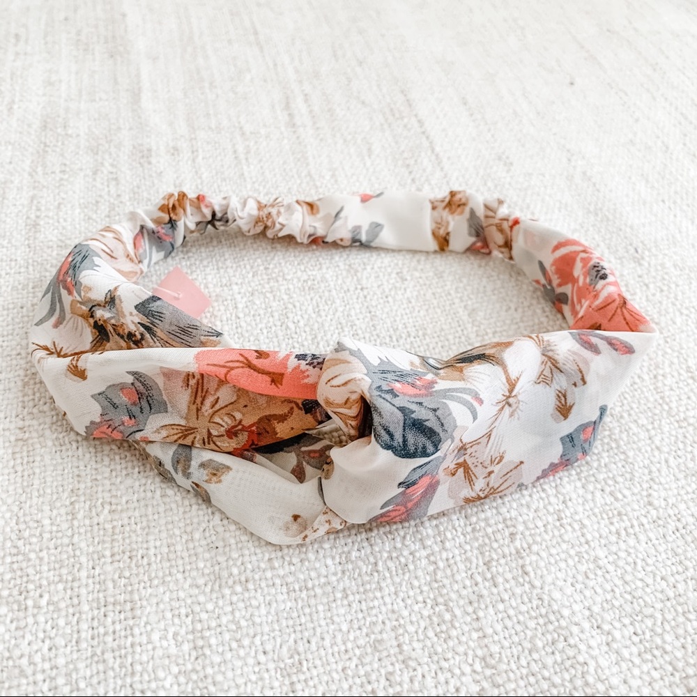 NBW Floral Headband - Picture 2 of 6